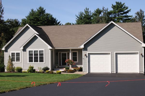 Residential Driveway Sealcoating in Cave Creek