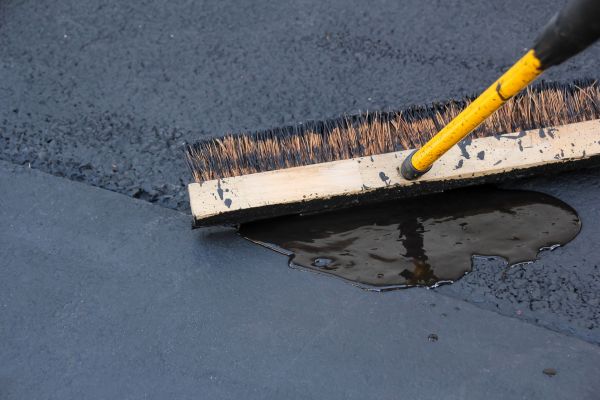 Driveway Asphalt Sealing in Cave Creek